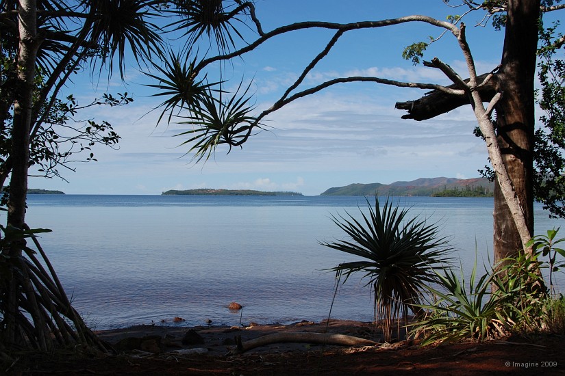 22- La baie de Prony vue du village.JPG